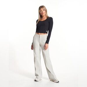 Vuori Meta Wideleg Pant